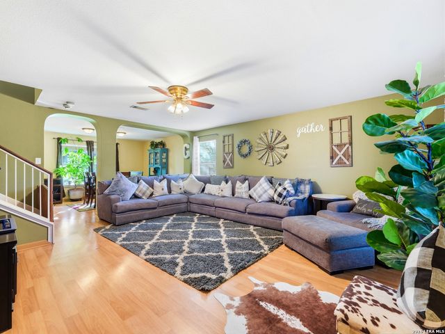 3717 Marietta Ln, Schertz, TX 78154
