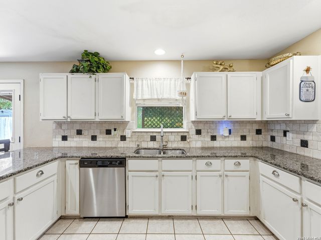 3717 Marietta Ln, Schertz, TX 78154