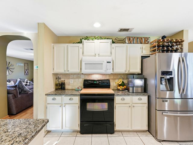 3717 Marietta Ln, Schertz, TX 78154