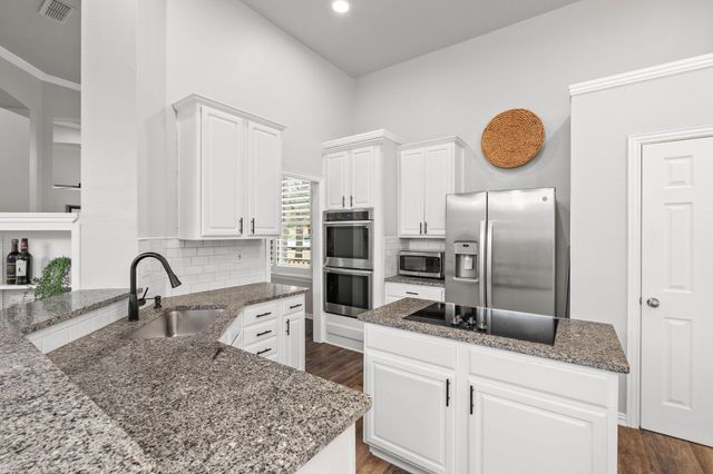 2905 Broadmoor Lane, Flower Mound, TX 75022