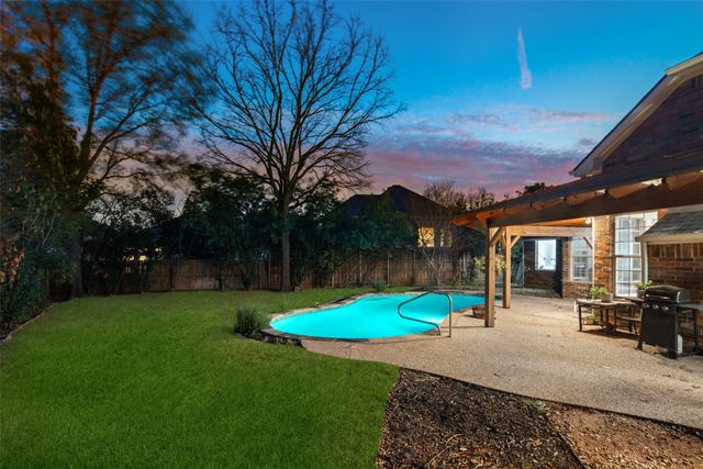 2905 Broadmoor Lane, Flower Mound, TX 75022