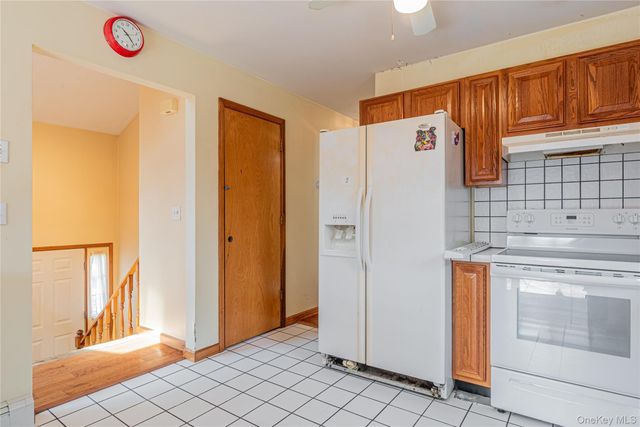 616 N Elting Corners Road, Highland, NY 12528