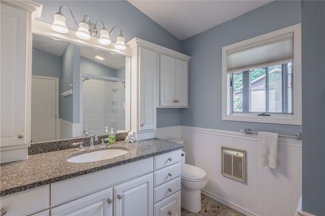 7386 Rose Avenue, Huron, NY 14590