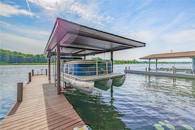 7386 Rose Avenue, Huron, NY 14590