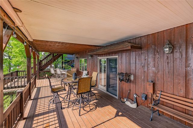 7386 Rose Avenue, Huron, NY 14590