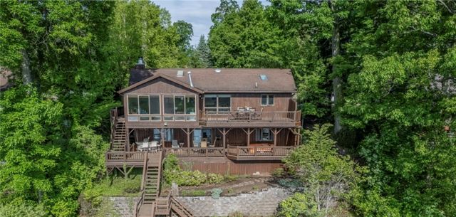 7386 Rose Avenue, Huron, NY 14590