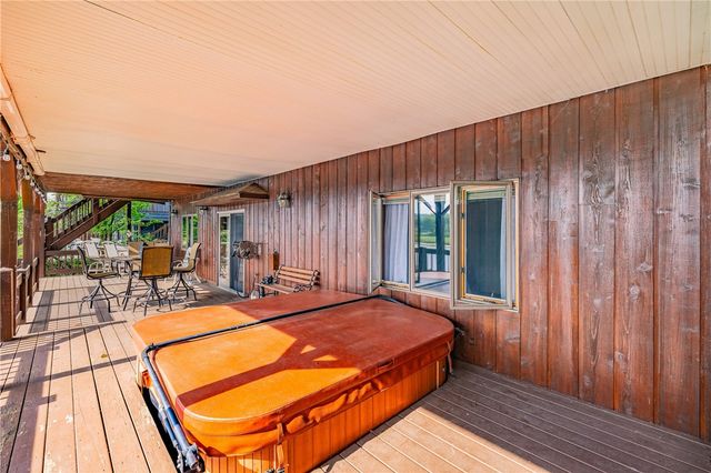 7386 Rose Avenue, Huron, NY 14590
