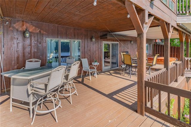 7386 Rose Avenue, Huron, NY 14590