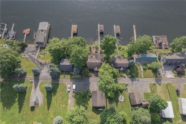 7386 Rose Avenue, Huron, NY 14590