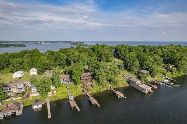 7386 Rose Avenue, Huron, NY 14590