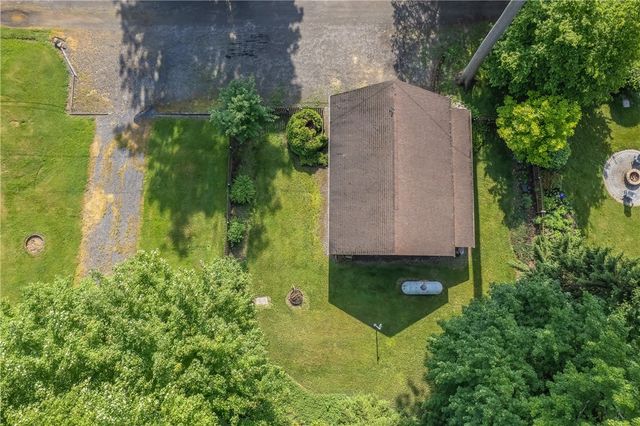 7386 Rose Avenue, Huron, NY 14590
