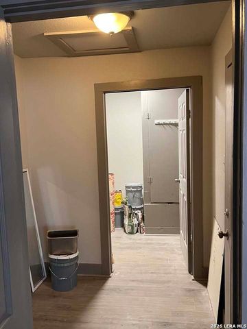 231 Ceralvo St, San Antonio, TX 78207