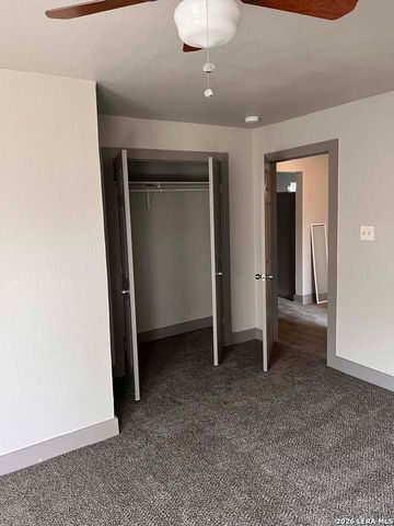 231 Ceralvo St, San Antonio, TX 78207