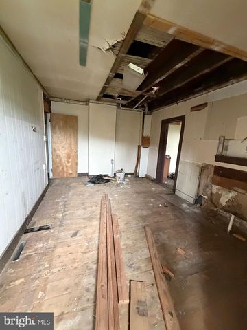 600 N 2ND ST, Pottsville, PA 17901