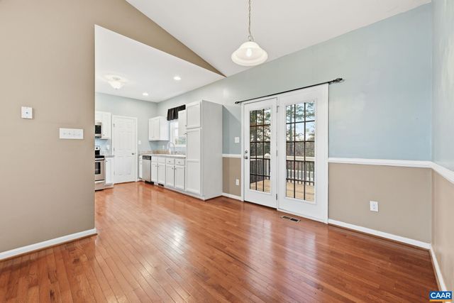 2093 SWIFT RUN RD, Ruckersville, VA 22968