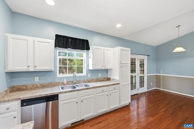 2093 SWIFT RUN RD, Ruckersville, VA 22968