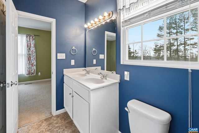 2093 SWIFT RUN RD, Ruckersville, VA 22968