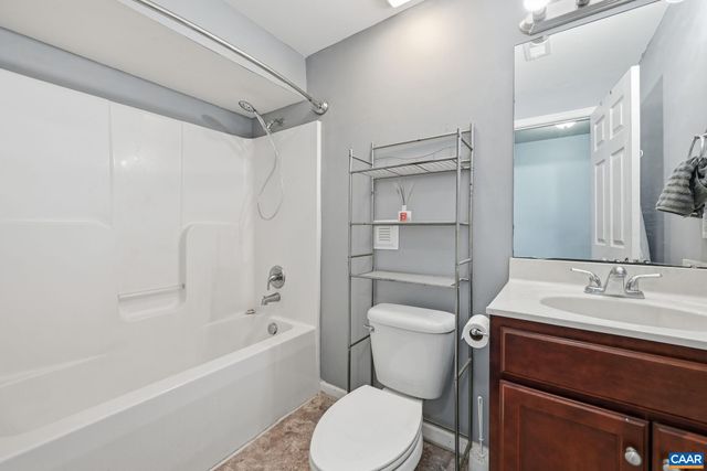 2093 SWIFT RUN RD, Ruckersville, VA 22968