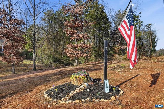 2093 SWIFT RUN RD, Ruckersville, VA 22968