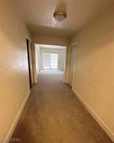 7664 Angel Crest Circle, Las Vegas, NV 89117