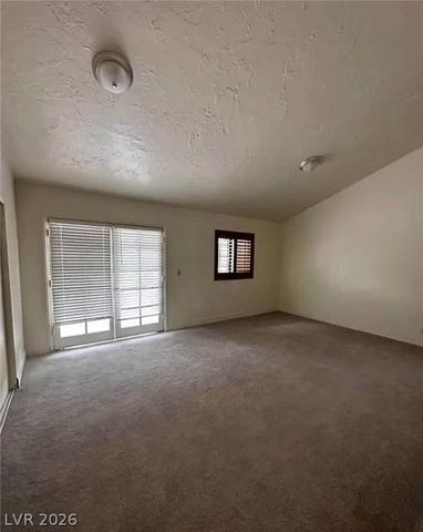 7664 Angel Crest Circle, Las Vegas, NV 89117