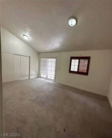 7664 Angel Crest Circle, Las Vegas, NV 89117