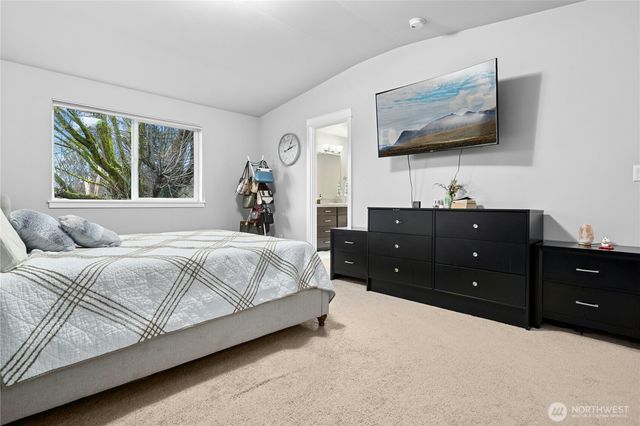 5822 82nd Place NE, Marysville, WA 98270