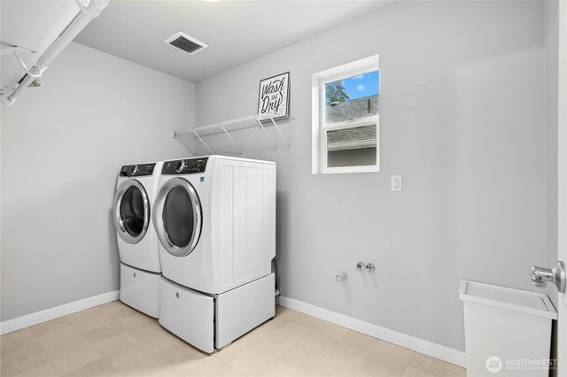 5822 82nd Place NE, Marysville, WA 98270