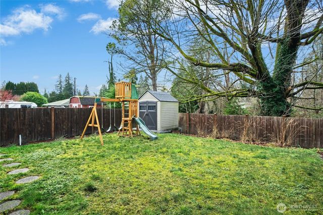 5822 82nd Place NE, Marysville, WA 98270