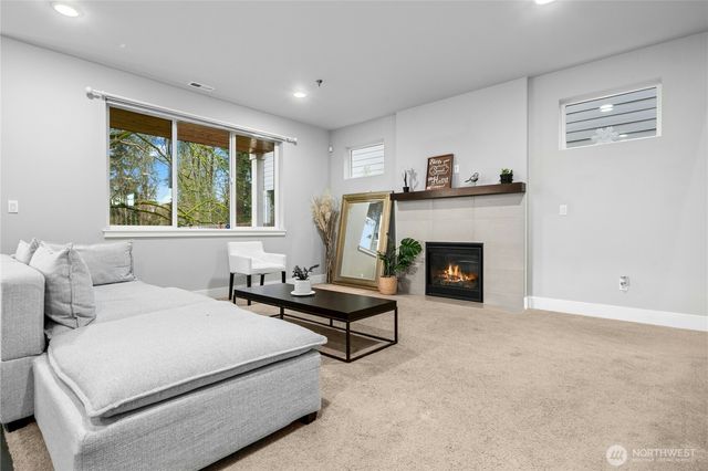 5822 82nd Place NE, Marysville, WA 98270