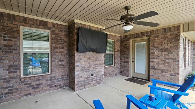 25257 Nettlebrooke Drive, Athens, AL 35613