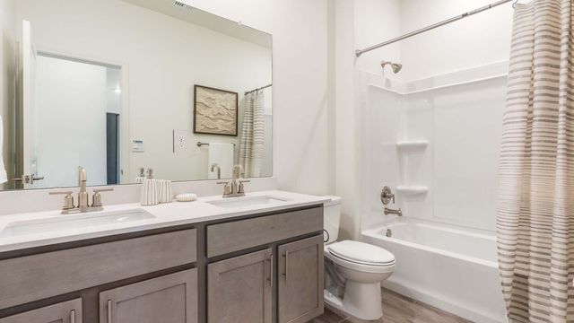 1436 Calle Breve Street NW, Los Lunas, NM 87031