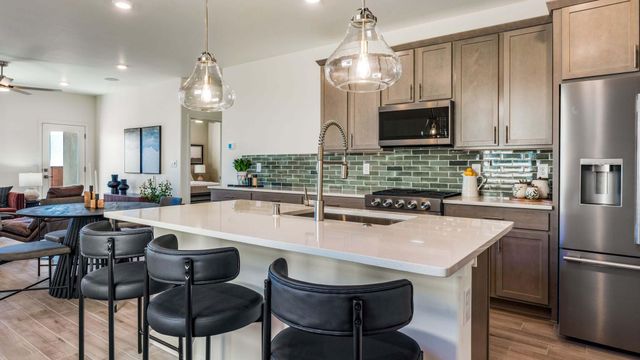 1436 Calle Breve Street NW, Los Lunas, NM 87031