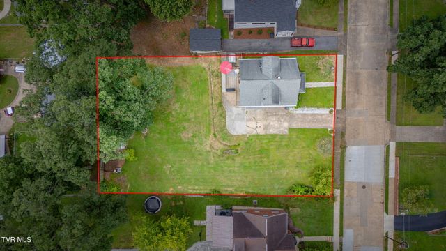 2220 Cypress Street, Kingsport, TN 37664