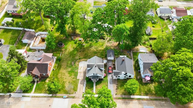 2220 Cypress Street, Kingsport, TN 37664