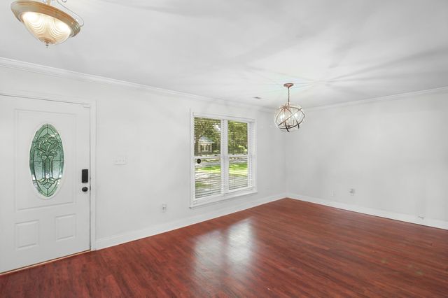 112 Bristow Drive, Summerville, SC 29483