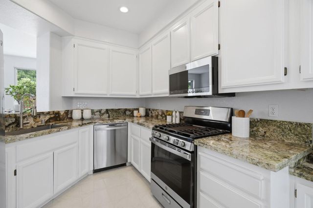 575 Shoal Circle, Redwood Shores, CA 94065