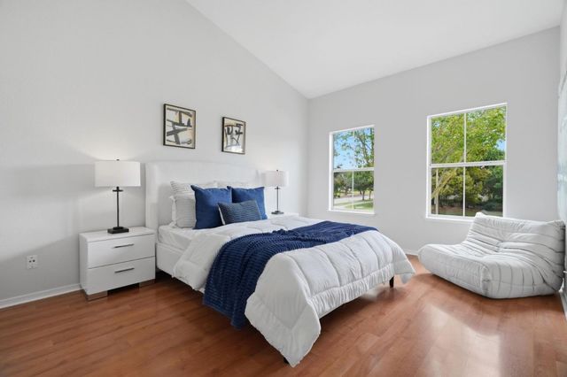 575 Shoal Circle, Redwood Shores, CA 94065