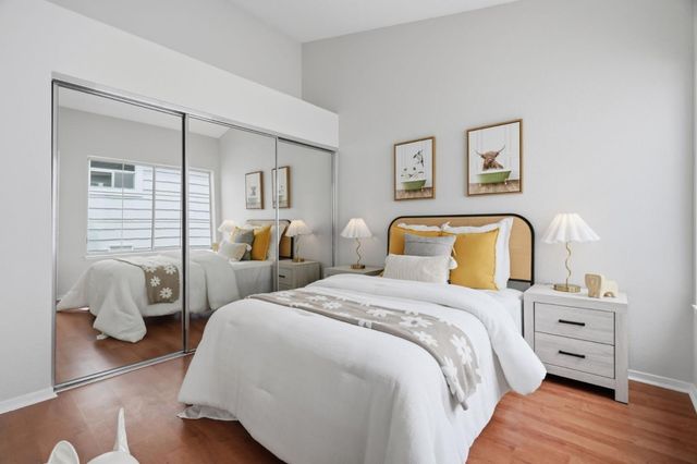 575 Shoal Circle, Redwood Shores, CA 94065