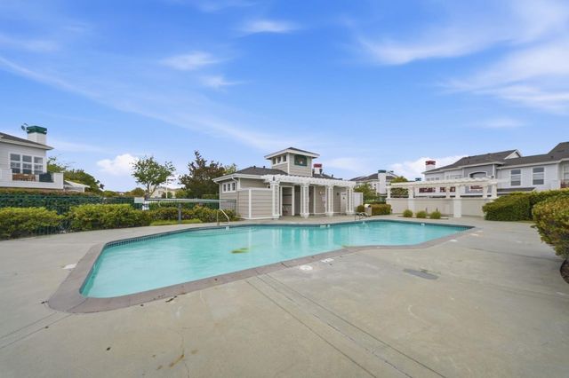 575 Shoal Circle, Redwood Shores, CA 94065
