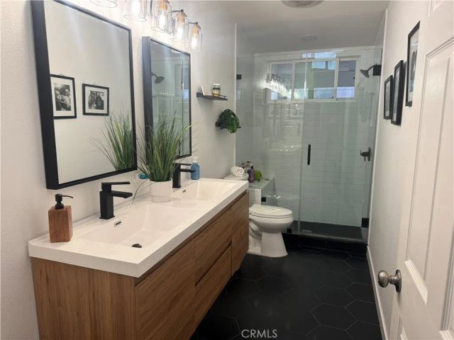 18861 Fairhaven, Santa Ana, CA 92705