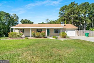 1141 Holly Hills Drive, Lilburn, GA 30047