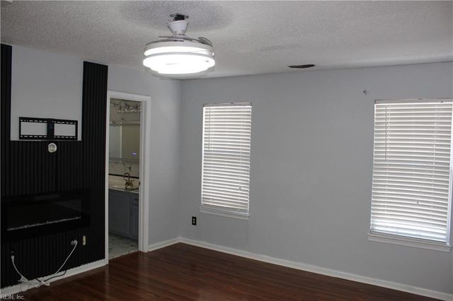 3808 Peppercorn WAY, Chesapeake, VA 23321