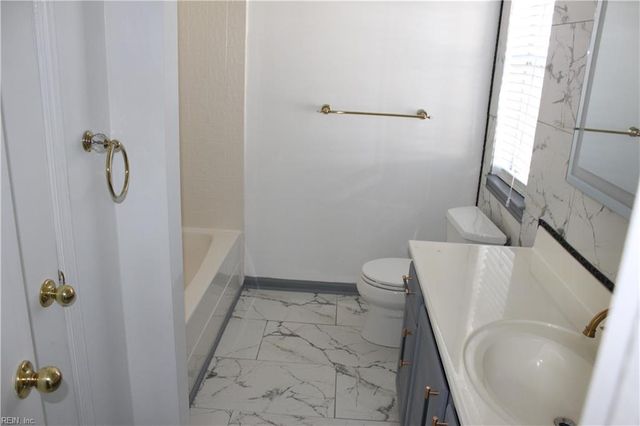 3808 Peppercorn WAY, Chesapeake, VA 23321