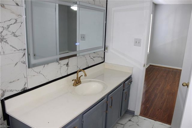 3808 Peppercorn WAY, Chesapeake, VA 23321