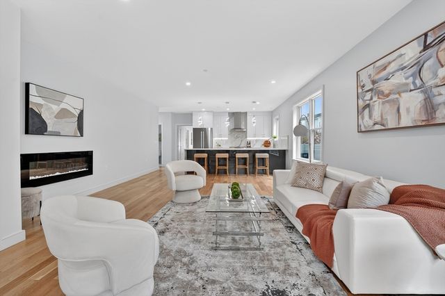 21 Kent Court 1, Somerville, MA 02143