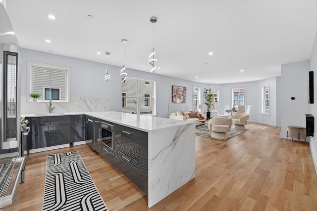 21 Kent Court 1, Somerville, MA 02143