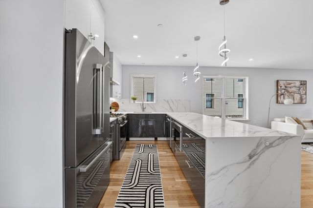 21 Kent Court 1, Somerville, MA 02143