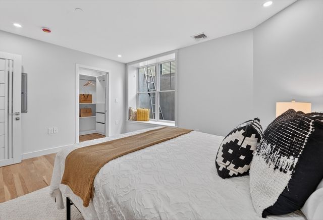 21 Kent Court 1, Somerville, MA 02143