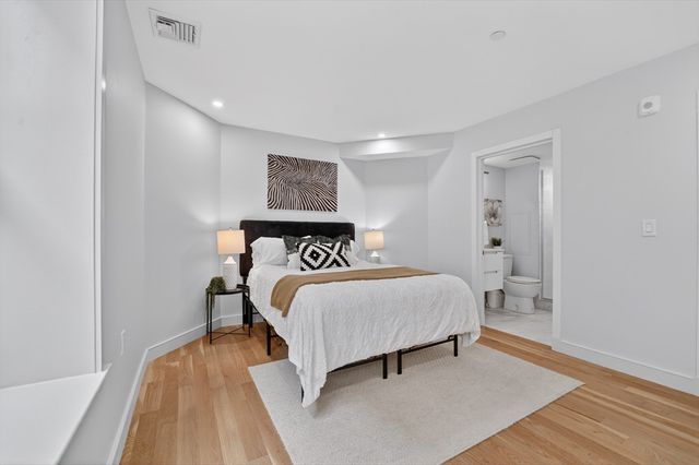 21 Kent Court 1, Somerville, MA 02143